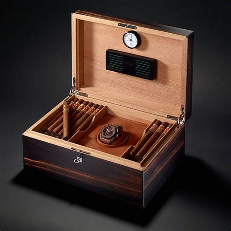 Hublot Teams with Cigar Maker to Create King Power Arturo Fuente